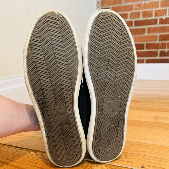 Allen Edmonds Mens Porter Derby Sneaker Size 11 D Grey Suede Lace Up Shoe - Picture 13 of 16